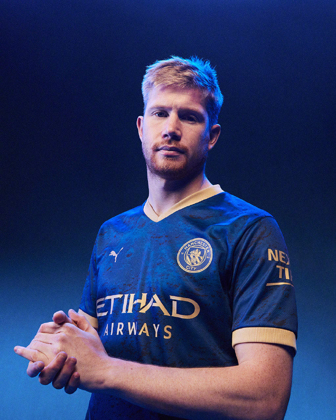 塔利亚菲科：不认为与梅西的对比会影响马斯坦托诺，他很专注（塔利亚菲科：与梅西的比较不会影响马斯坦托诺，他依然十分专注）