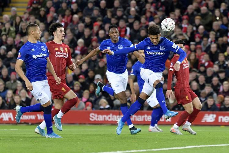 上海主帅战术布置引赞赏（上海主帅的战术安排获好评）