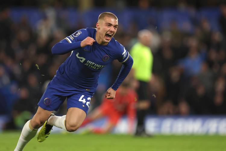 圣保利vs柏林联合：杰克逊-欧文、藤田让瑠奇马首发，汤姆-罗特、容诺夫出战（圣保利战柏林联合：杰克逊-欧文、藤田让瑠奇马先发，汤姆-罗特、容诺夫登场）