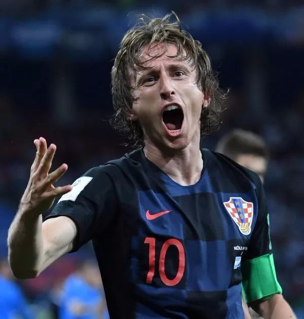 阿什拉夫：能够连续两次赢得欧冠的球队非常少，这是一种动力（阿什拉夫：鲜有球队能连夺两届欧冠，这成为前进的动力）