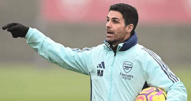 经纪人称葡体给了哲凯额外假期，球报：葡体多次要求其归队未果（经纪人称葡体批准哲凯延长假期，《球报》称多次要求其归队未果）